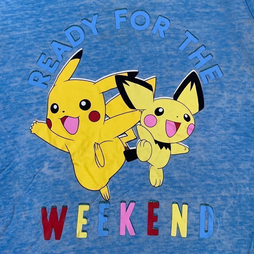 Pokémon Graphic Burnout T-shirt XL Girls Blue